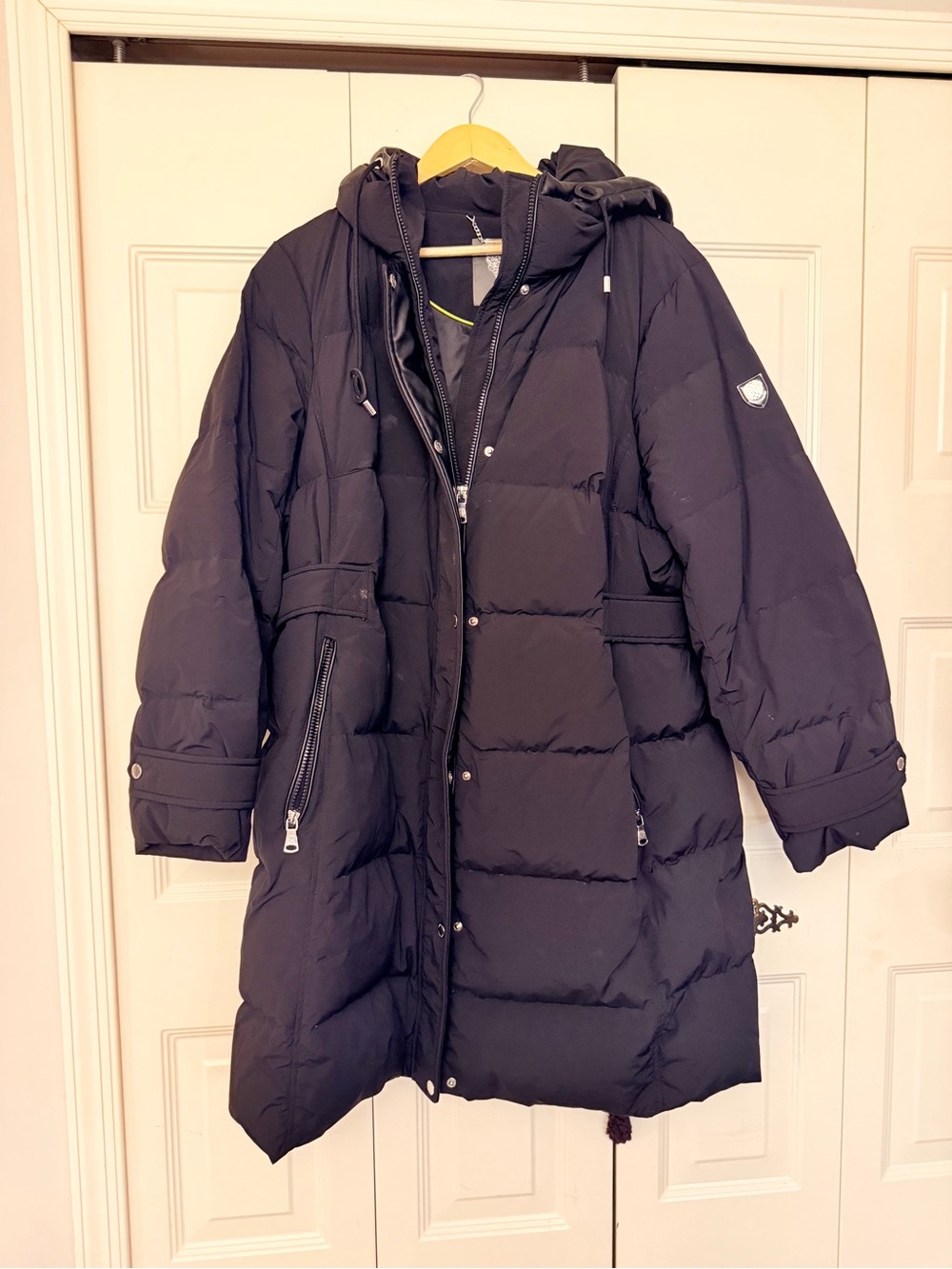 Vince Camuto Black Long Quilted Puffer Coat with Hood